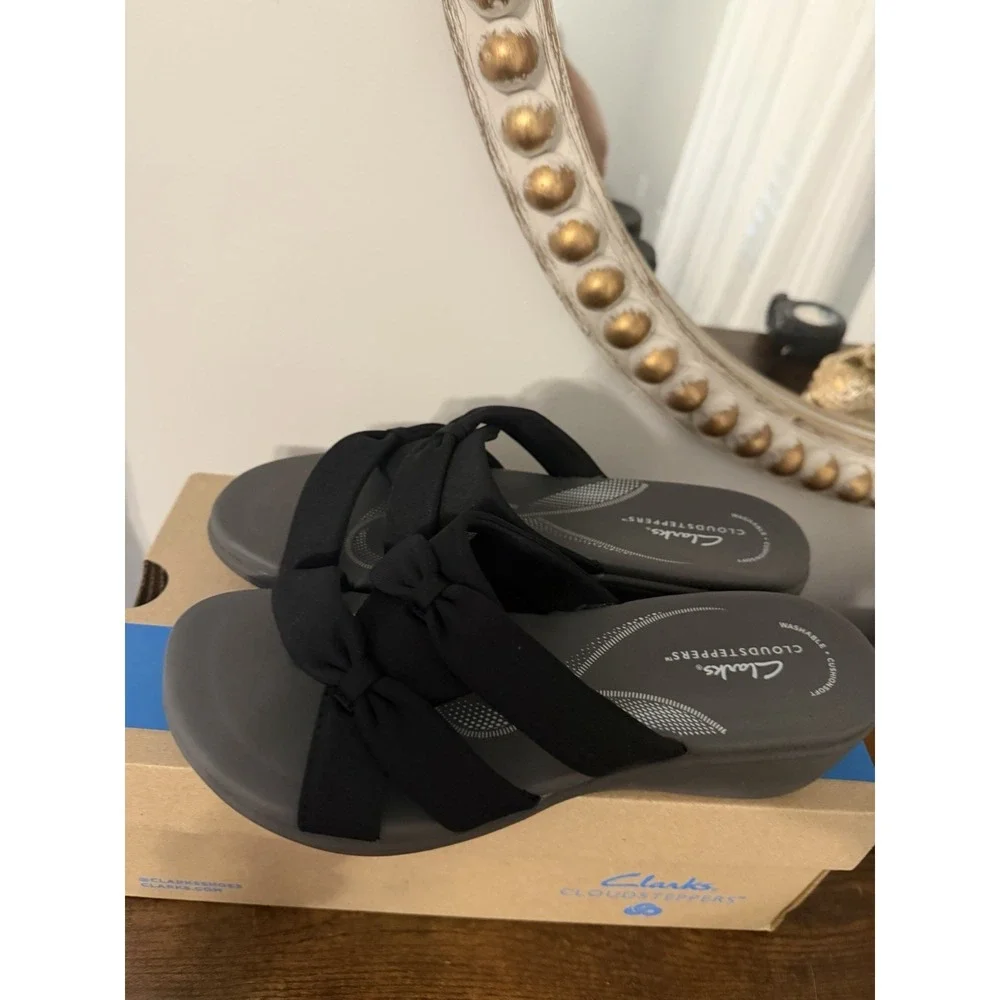 Clarks Cloudsteppers Breeze Rae Cam Black Gray Sandals Womens Size 8 M NWB